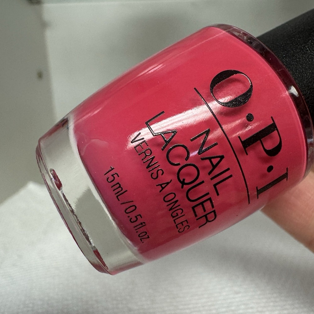 OPI Nail Polish Lacquer - Charged Up Cherry B35 15mL 0.5Oz New Without Box